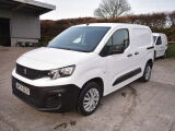 Peugeot Partner Professional 1.5 Blue 1000 HDi 3 Seater 100ps (Euro 6)